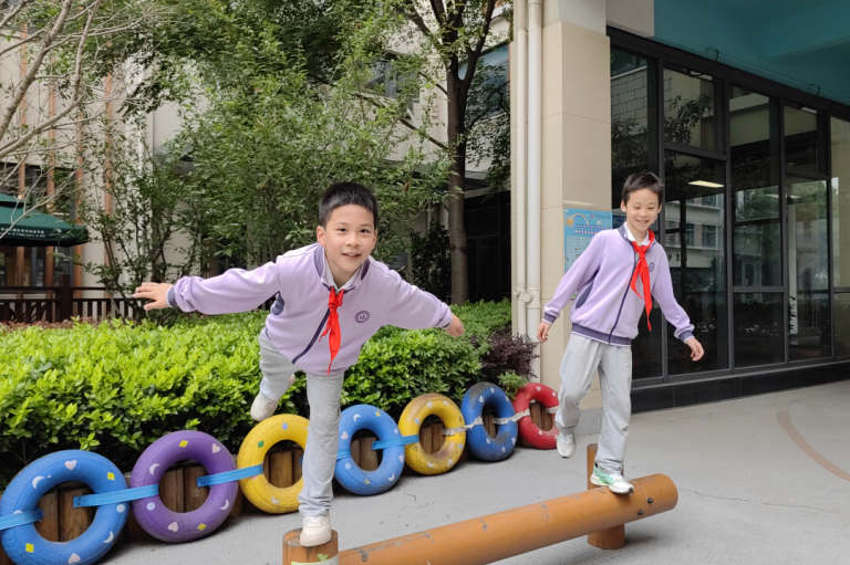 圣华学子·未来可期丨向阳成长 绽放个性的唐浩程&唐浩恩 A Promising Future